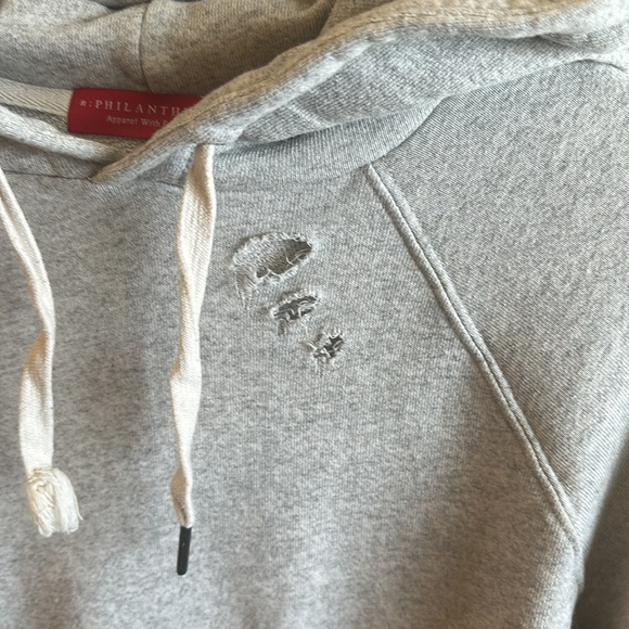 n : PHILANTHROPY Distressed Hoodie Size Large Gray Kangaroo Pocket - Picture 4 of 16